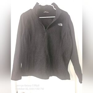 Womans North Face Light weight fleece jacket